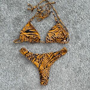 Volcom Bikini Set